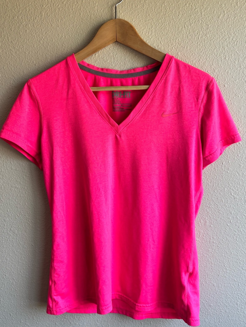 Nike Women's Dri-FIT V-Neck Short Sleeve Top